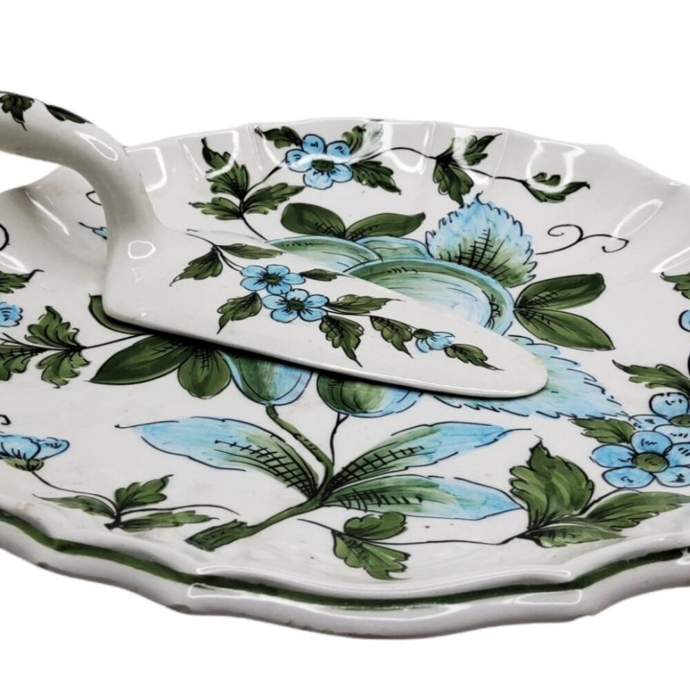 vintage 1970s italian made very decorative floral 10.5" porcelain pie/cake servi